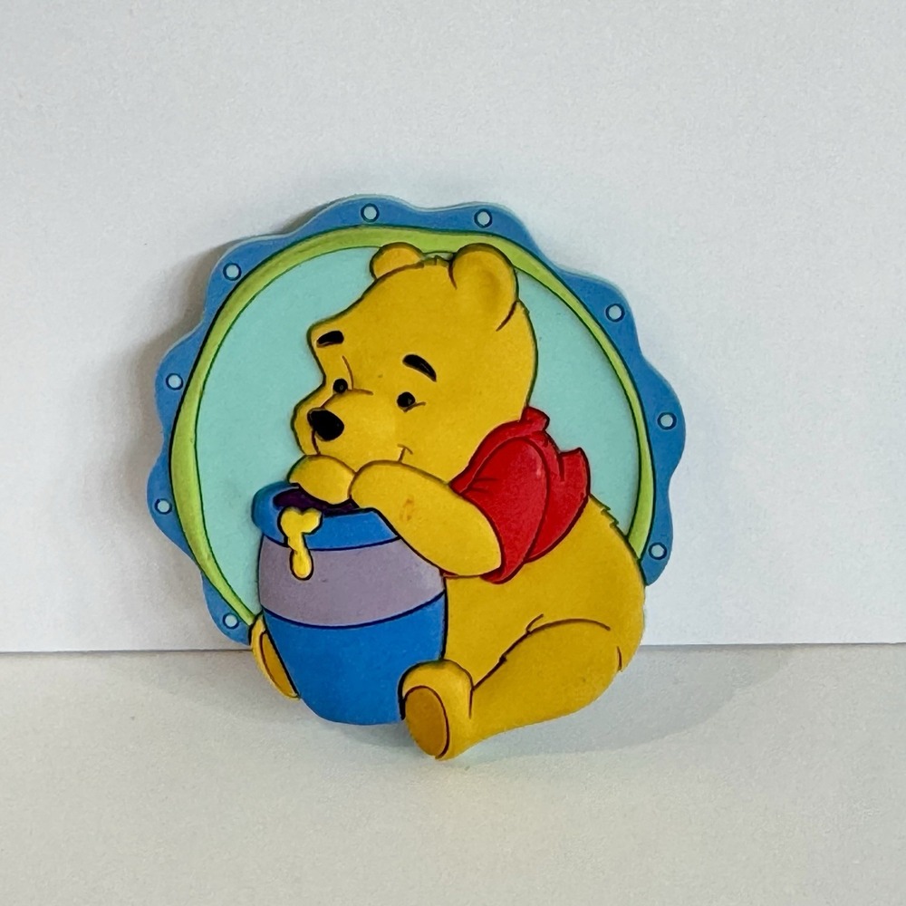 Disney Winnie The Pooh Tupperware‎ Magnet